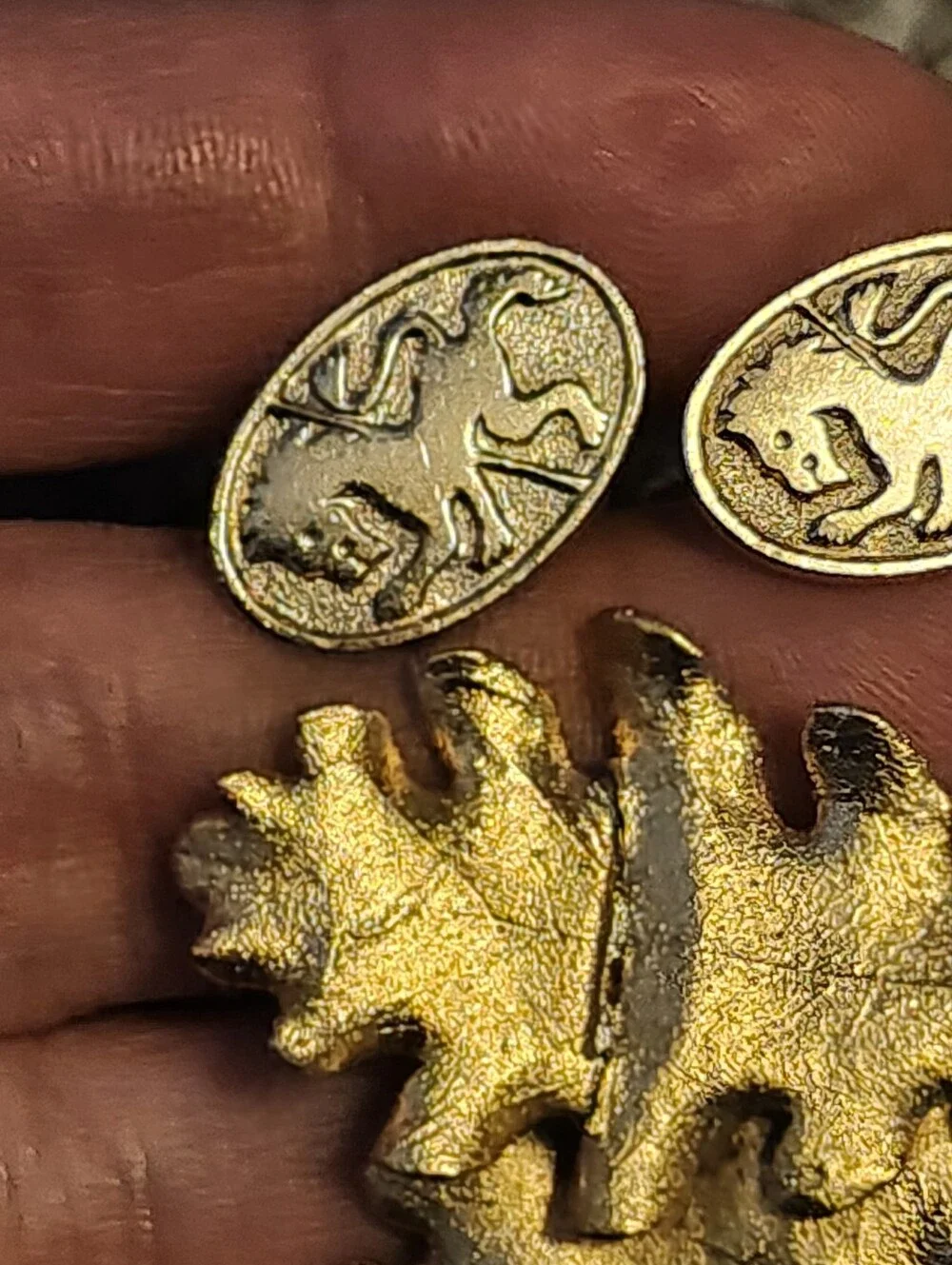 Gold-Tone Lion Oval Cufflinks
